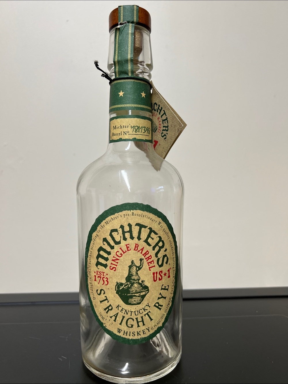 Single Barrel Kentucky Straight Rye Whiskey Bottle - Green Label